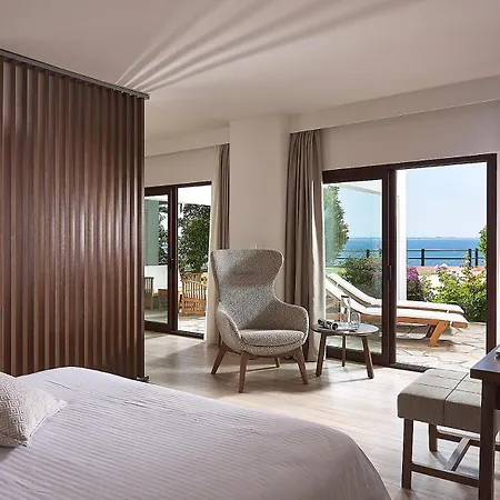 リゾート Glavas 3*